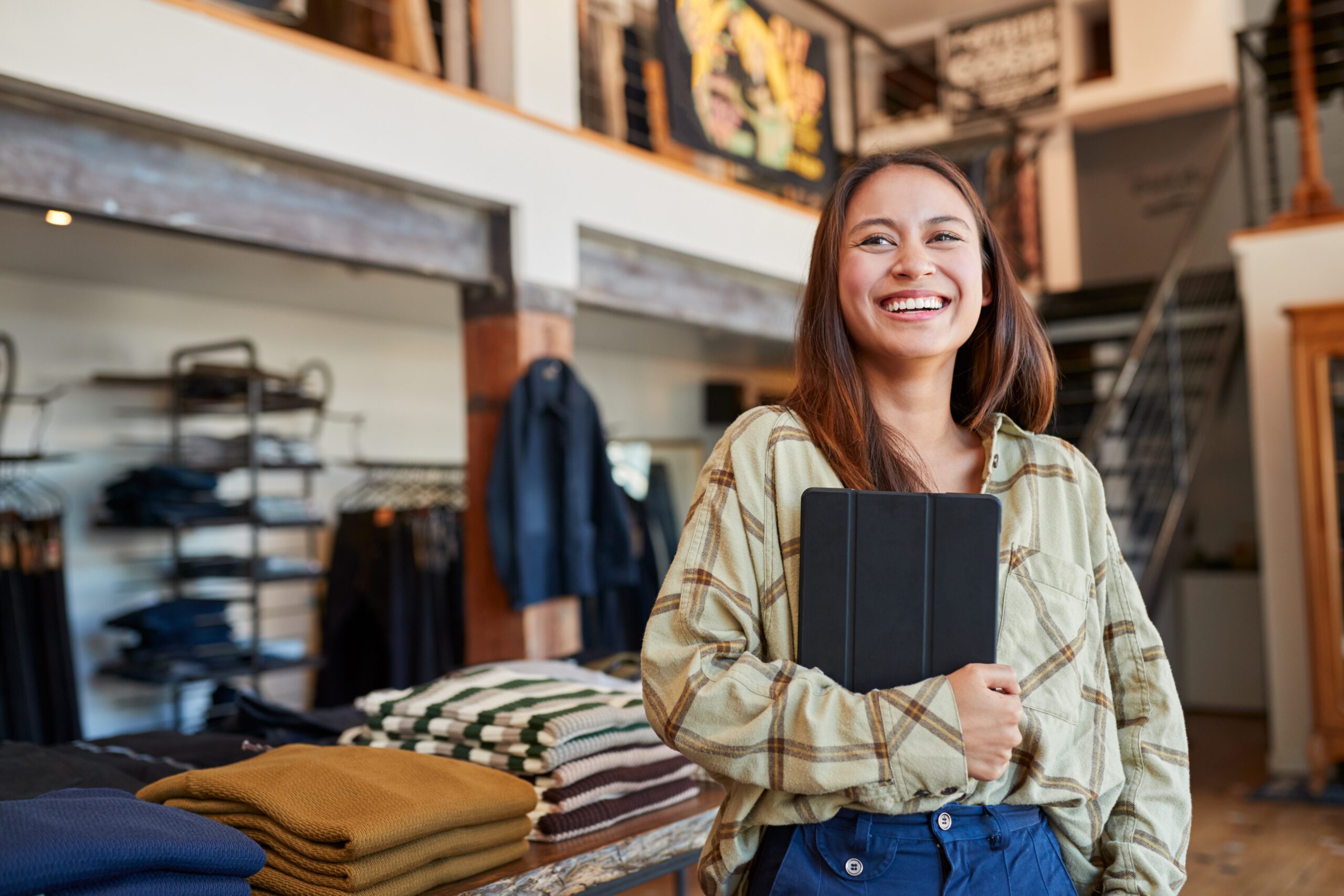 Retail intelligence makes the true cost of returns visible. Engage Insights from Appriss Retail reduces and helps retailers regain profits, reduce fraud and abuse, and provide insights that impact the total cost of returns.